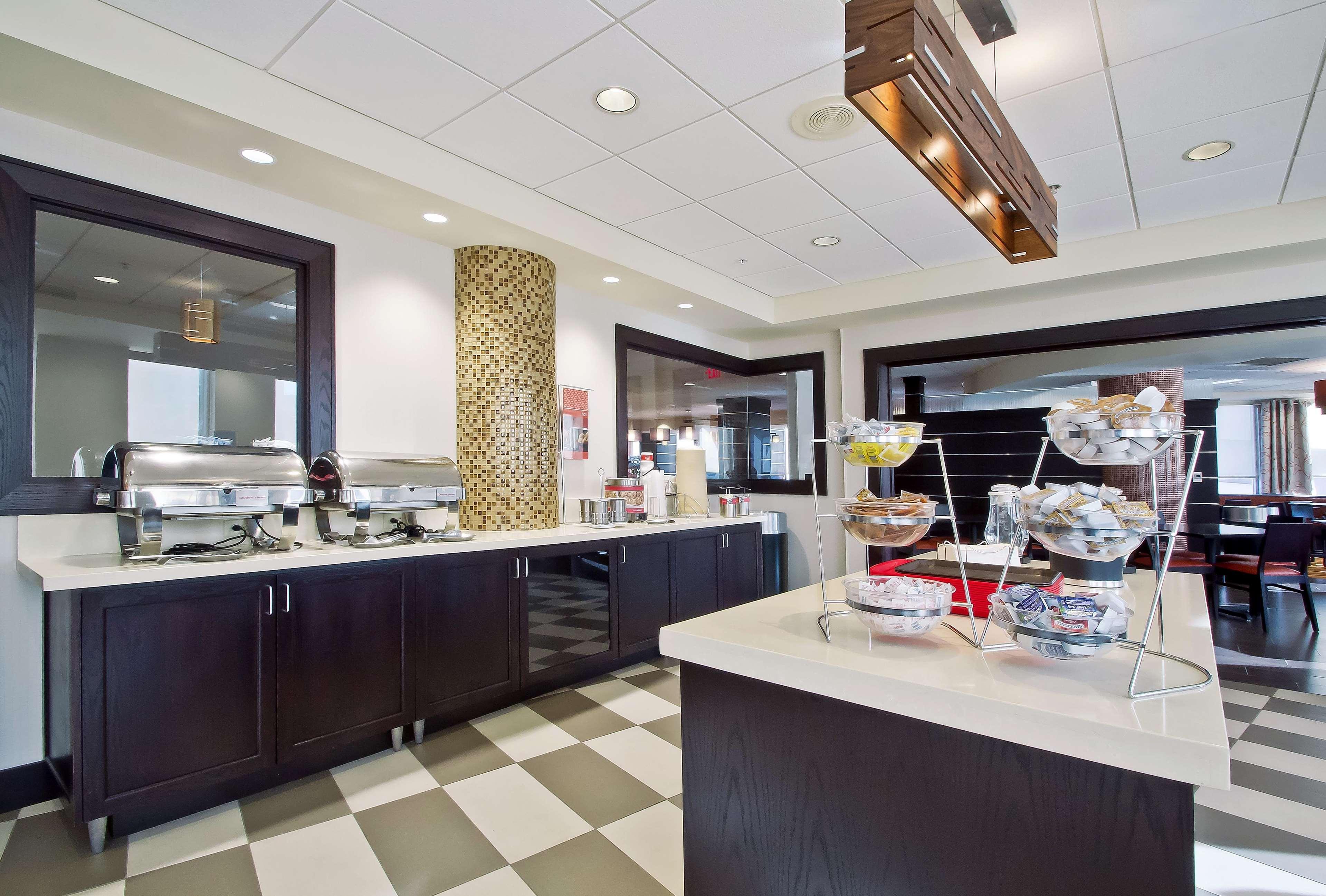 Hampton Inn & Suites Columbus-Downtown, Ohio Dış mekan fotoğraf