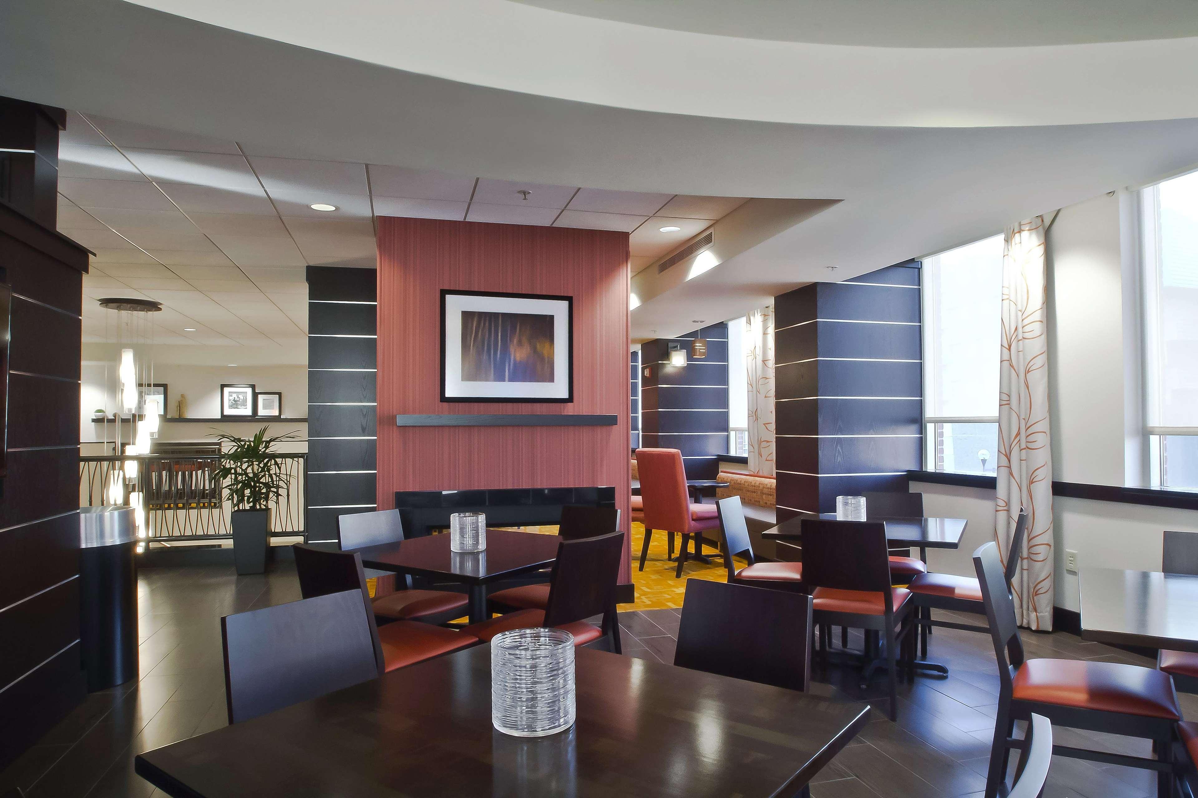 Hampton Inn & Suites Columbus-Downtown, Ohio Dış mekan fotoğraf