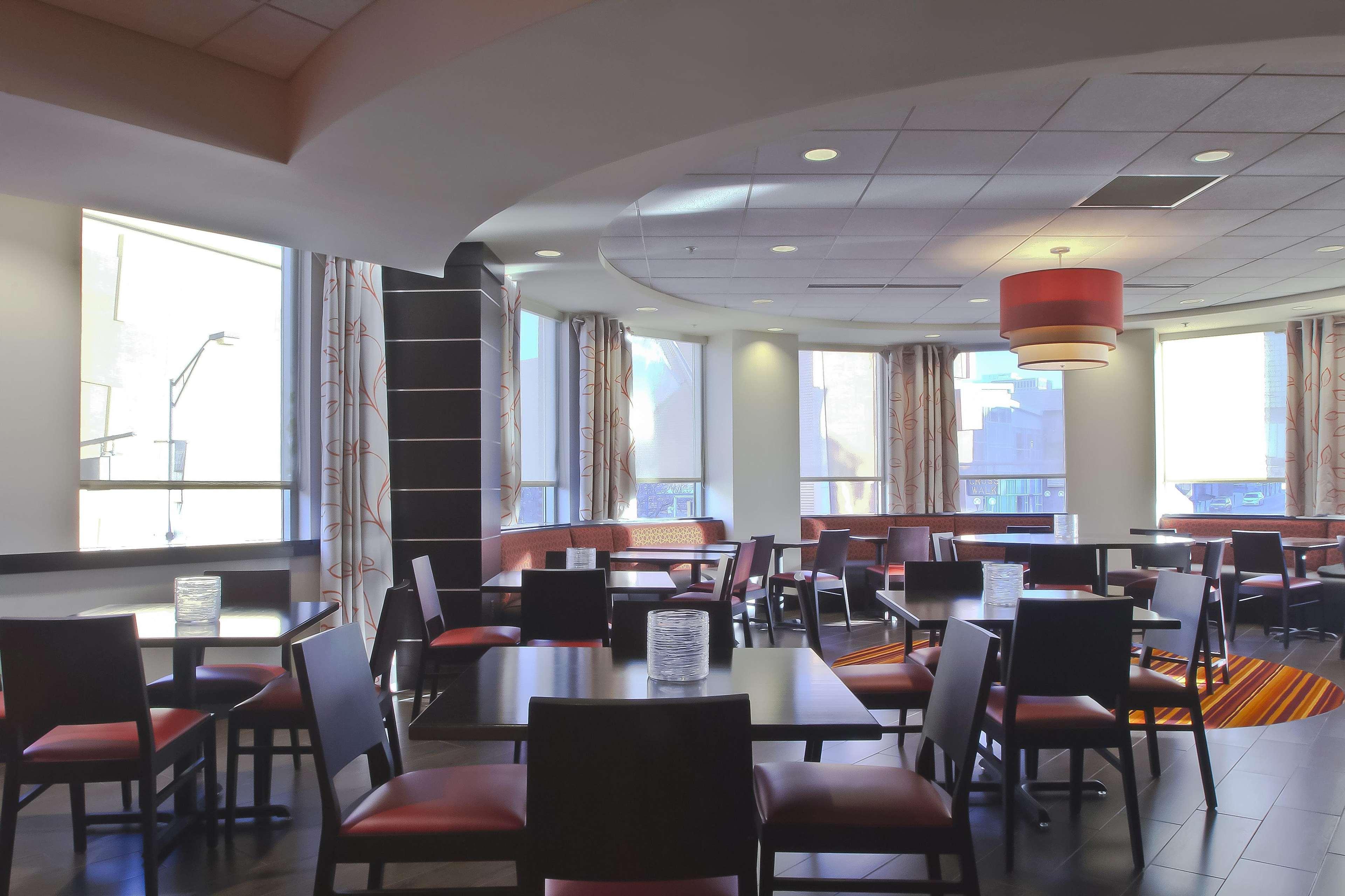 Hampton Inn & Suites Columbus-Downtown, Ohio Dış mekan fotoğraf